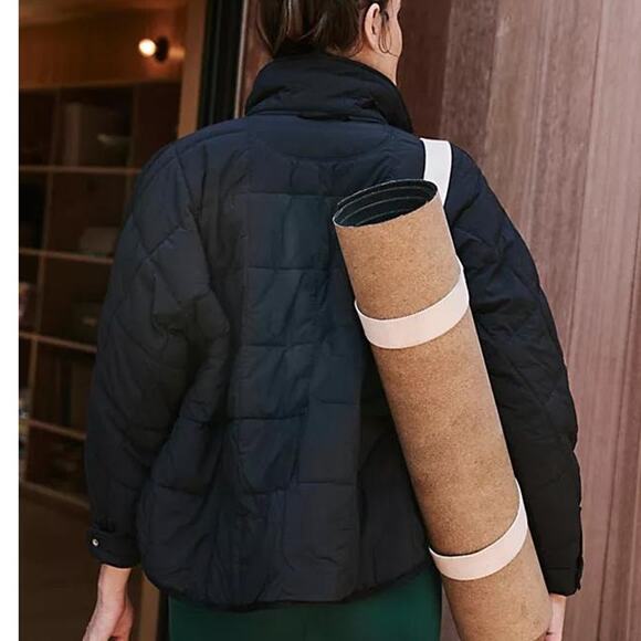 NEW FP Movement x Hatch Black Pippa Packable Maternity Zip Puffer Boxy Jacket XS - Picture 3 of 9